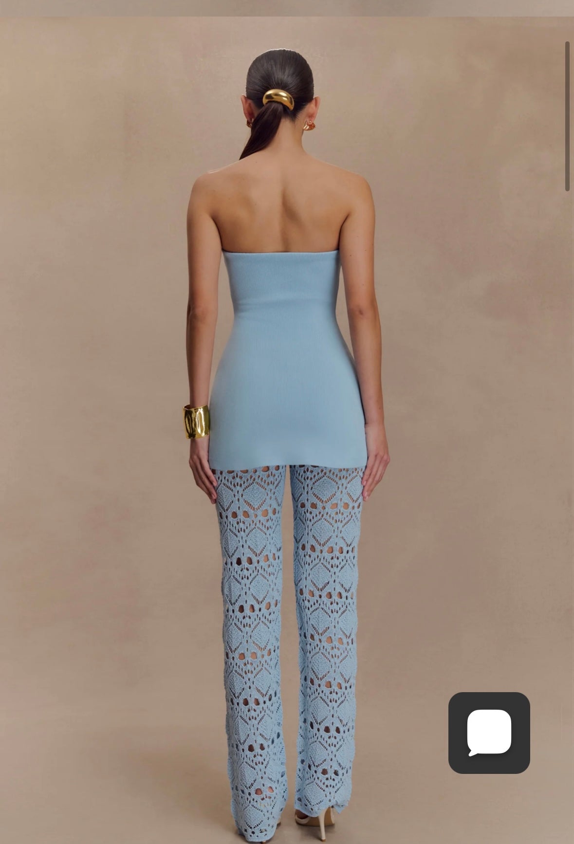 Blue Set by Meshki available for hire in Bondi, NSW