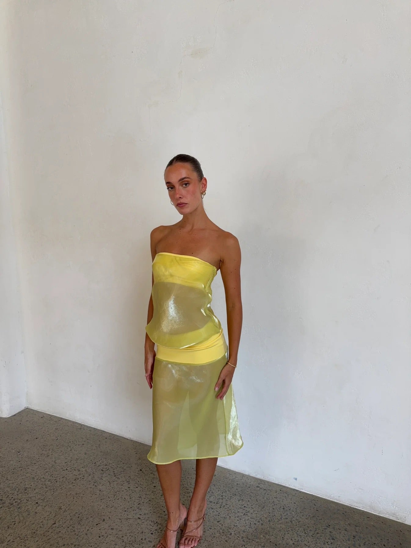 Melt Panel in Limoncello by Mode Mischief available for hire in Gold Coast, QLD