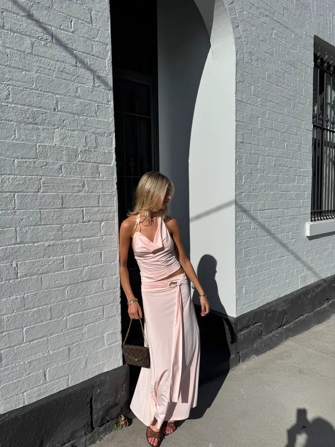 The sienna set  by Desero Jacare available for hire in Gold Coast, Queensland