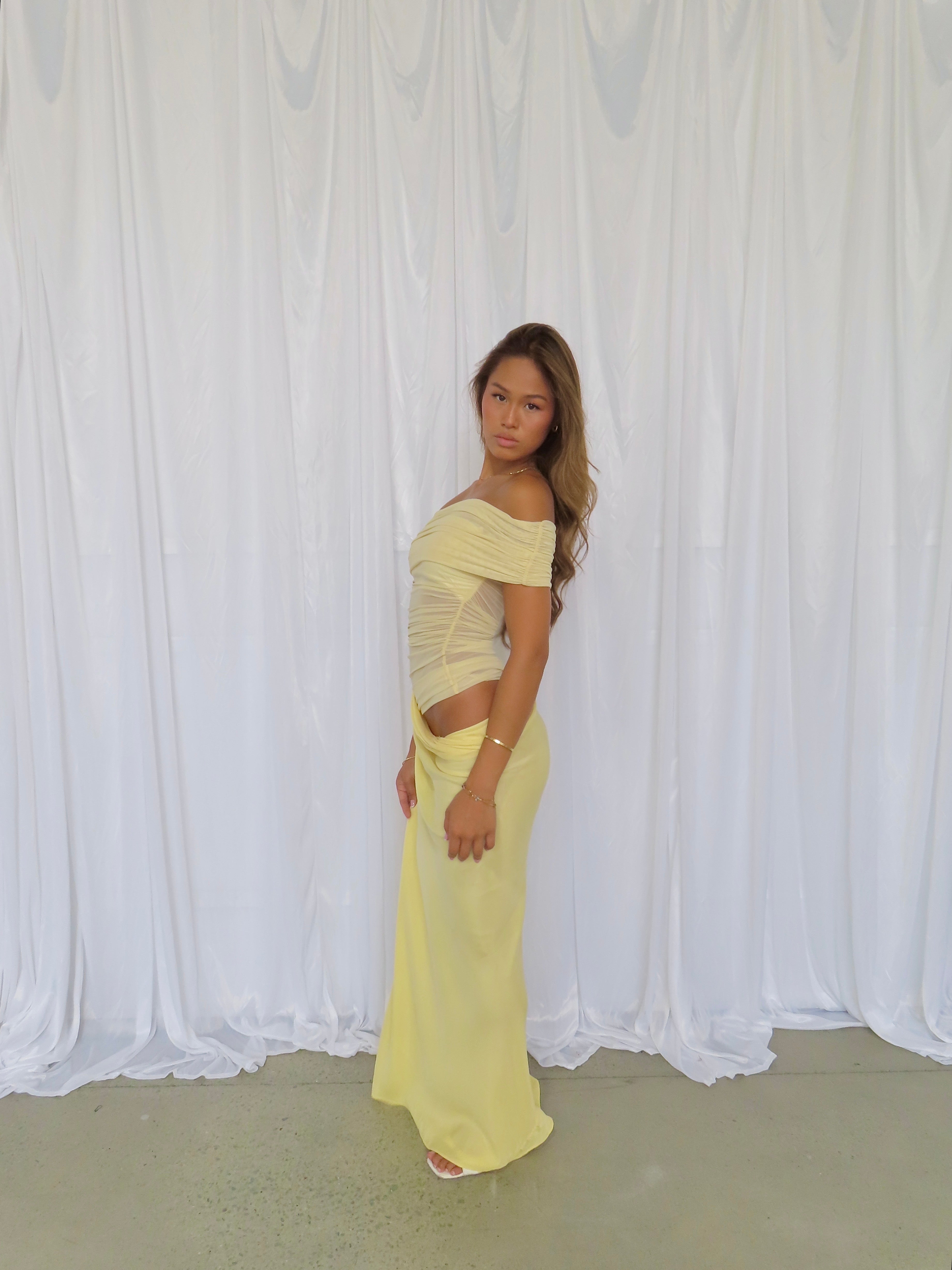 Nico Off Shoulder Dress in Butter